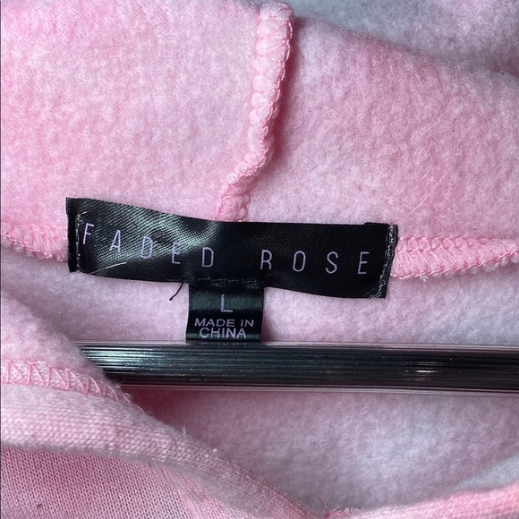 Faded Rose Pink Tie-Dye Large Hoodie with Good Vibes Print Smiley Face Cropped - Picture 2 of 9